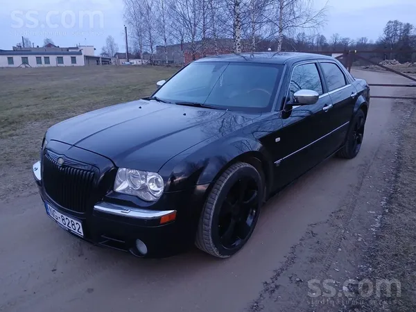 Pārdodu Chrysler 300C, 3.0 dīzelis, automāts. Tehniski labā stāvoklī, vizuāl