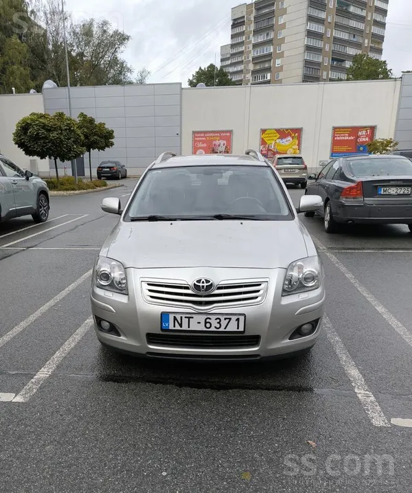 Toyota Avensis 2007, 2.0D dīzelis, Manuāls, Universāls, Sudrabs — Latvijā