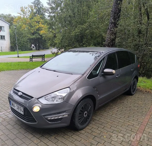 Svaiga tehniskā apskate - sēdies un brauc. 

Pārdodu uzticamu, ērtu ģimene