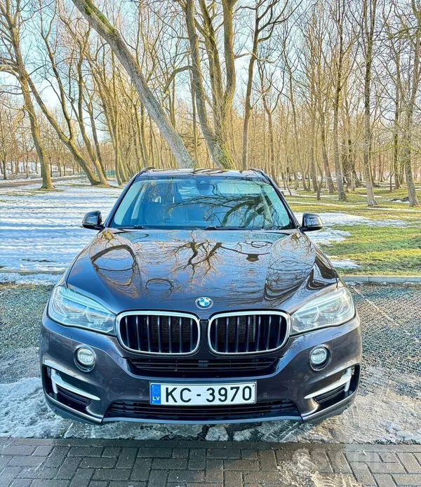 BMW Tiek pārdots komfortabls un uzticams BMW X5 3.0 Di