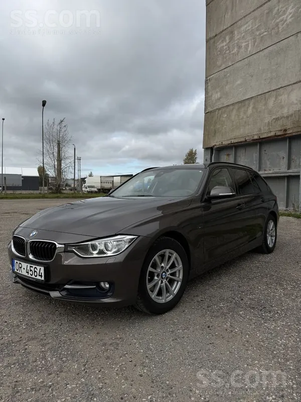 BMW 318 2015, 2.0D dīzelis, Manuāls, Universāls, Brūns — Latvijā