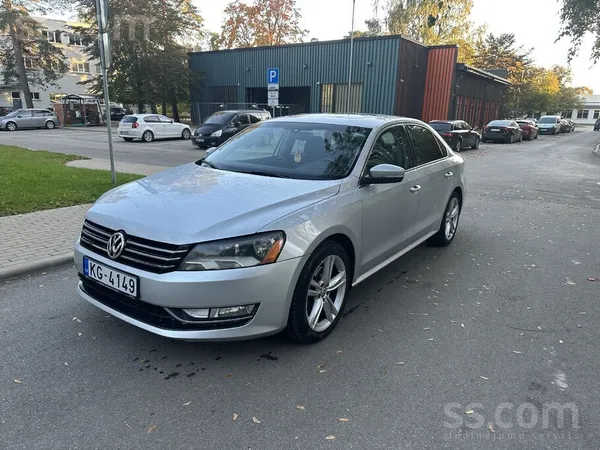 Benzins automats. Bez defektiem 
Nav sarusejs
Dzinejs un Karba loti laba s