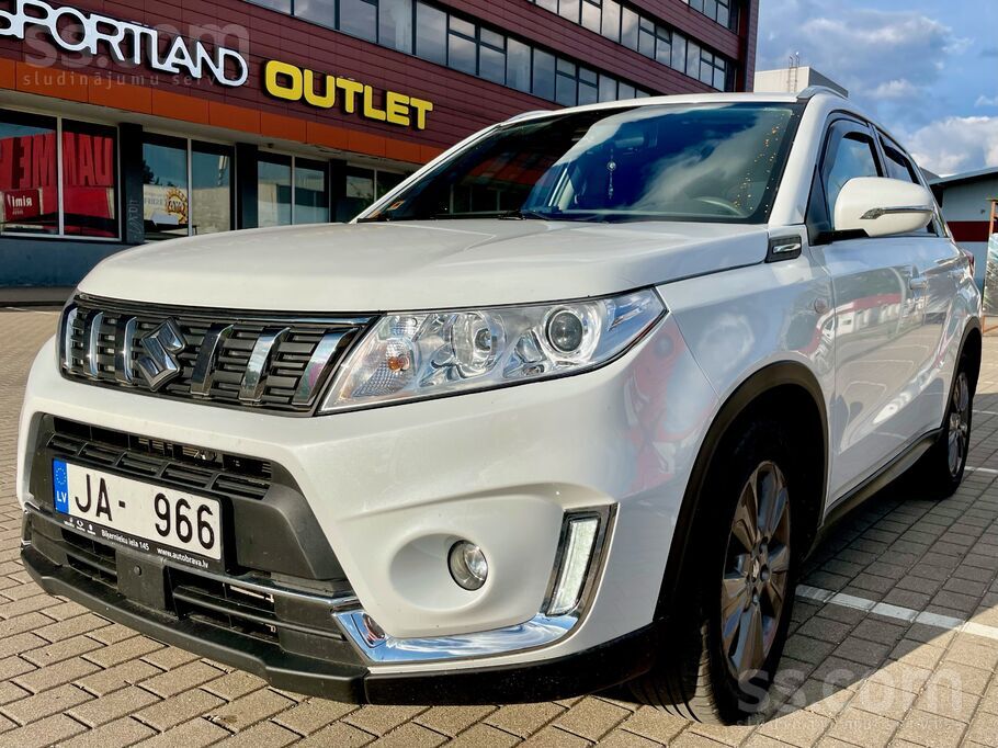 Suzuki Vitara - 1