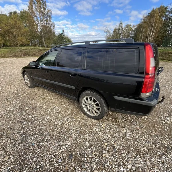 Auto Normālā stāvoklī, buņdža dzīva un labāka kā jaunākiem, vizuāli ir pa ka
