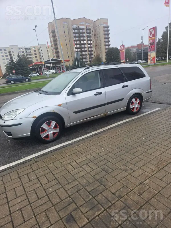 Pārdodu Ford Focus, tiek lietots ikdienā. 
Sīkāka informācija pa tālruni.