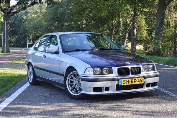 BMW E36 316i 1.6 75kw/120zS Bendzīns / Manuālā ātrumkārba 

Orģināls Nīder