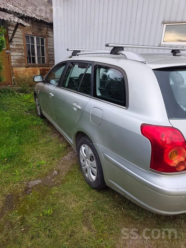 Pārdod ietilpīgu un ļoti ekonomisku Toyota Avensis (2004. gads) ar uzticamo