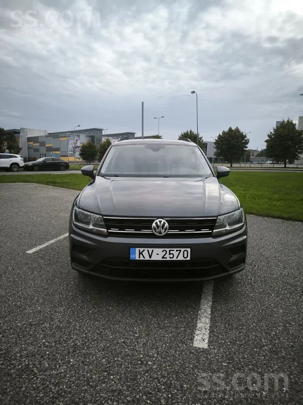 Volkswagen Tiguan 2017, 1.4 benzīns, Automāts, SUV/Apvidus, Pelēks — Latvijā