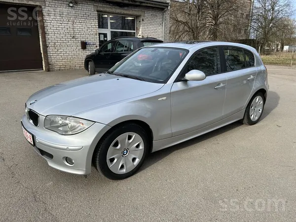 BMW 120