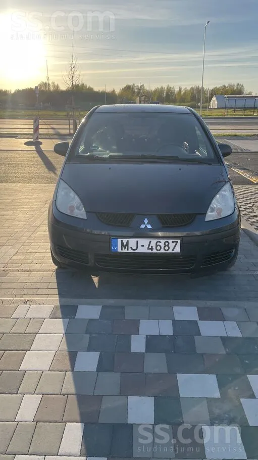Pārdodu mitsubishi, 50kw ekonomisks dīzeļa auto. Mazais ceļa nodoklis. Auto