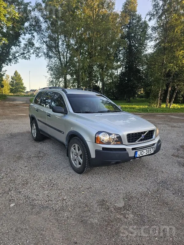 Volvo XC 90 2004, 2.4D dīzelis, Automāts, SUV/Apvidus, Sudrabs — Latvijā
