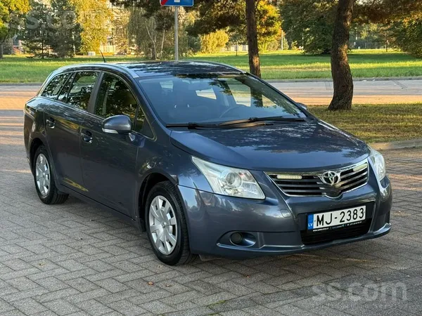 Toyota Avensis 2009, 2.0D dīzelis, Manuāls, Universāls, Pelēks — Latvijā
