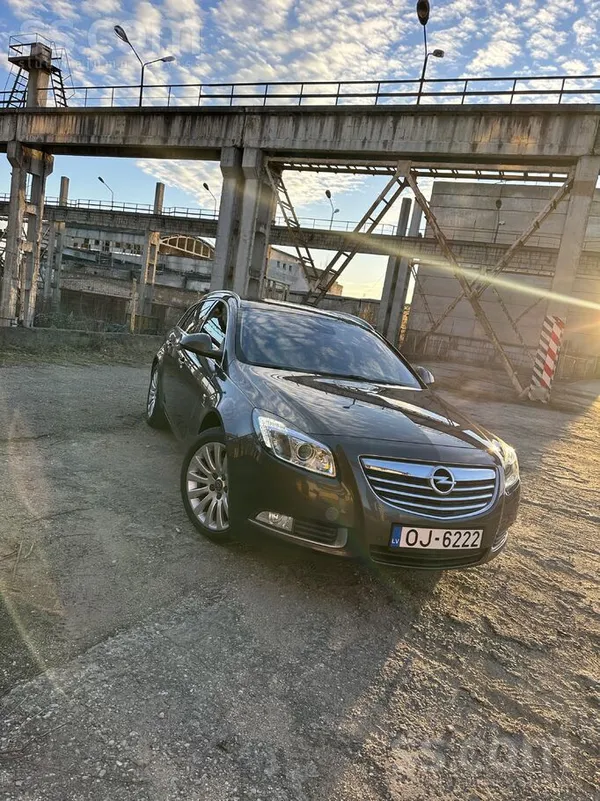 Только из Бельгии. Богатая комплектация. 2.0cdti 96kw(самый простой мотор, с