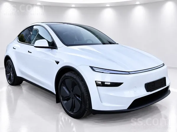 Tesla Model Y 2026, SUV/Apvidus, Balts — Latvijā