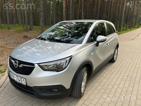 Opel Opel Crossland X 1.2 2019 benzīna versija. Neliels