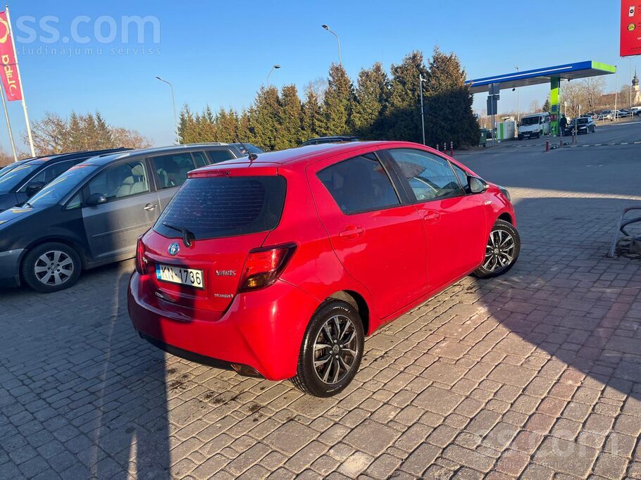 Pa Lēto. 
 
Labs ekonomisks auto pilsētas/piepilsētas režīmam. 
Tikai 4,