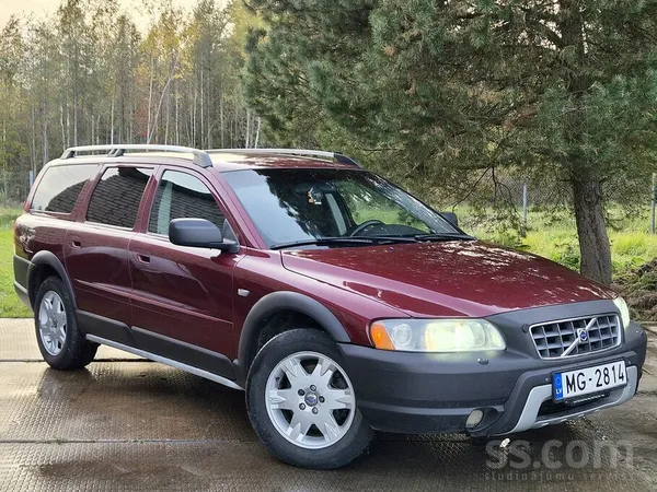 Lielisks auto Latvijas apstākļiem, turklāt ar mehānisko kārbu ir arī diezgan