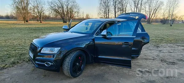 Audi Продаю Audi Sq5 , с новым техосмотром, в хорошем т