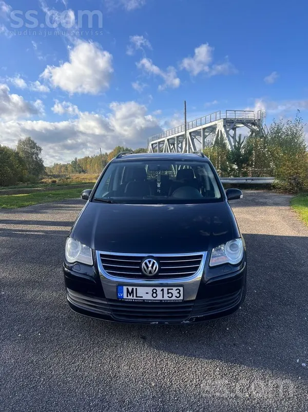 Tiek tirgots VW Touran 1.9tdi 77Kw 6ātrumu manuālā kārba, saudzīgs čips (sta