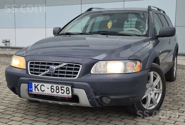 Pārdodu auto kurš uzticami manā īpašumā kalpojis 11 gadus. Sēdies un brauc.