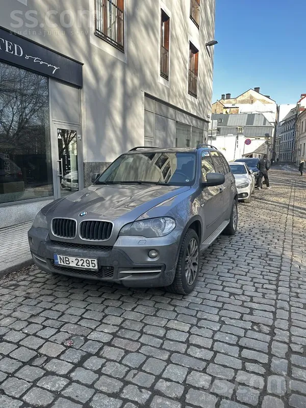 BMW X5 - 1