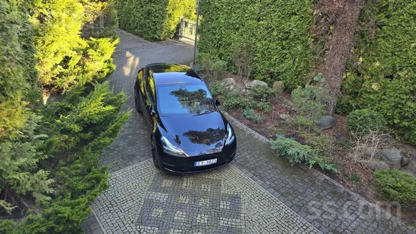 Tesla