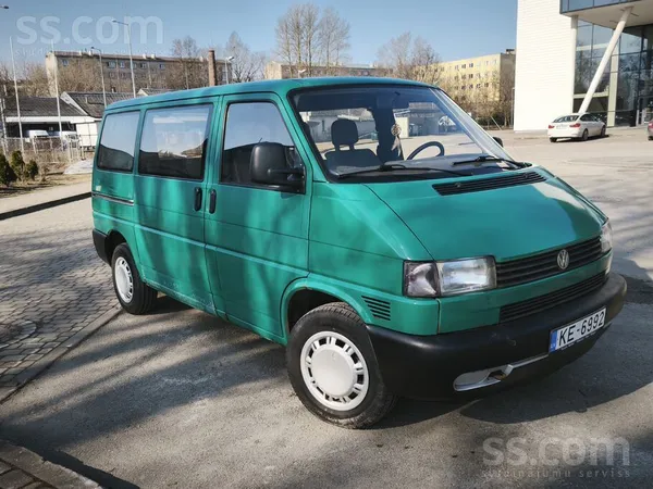 Volkswagen Pārdošanā tehniski labs T4. Bīdāmās durvis no abām