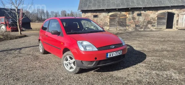 Ford Pārdodas ekanomisks Fordiņš. Eļļa, filtri, generat