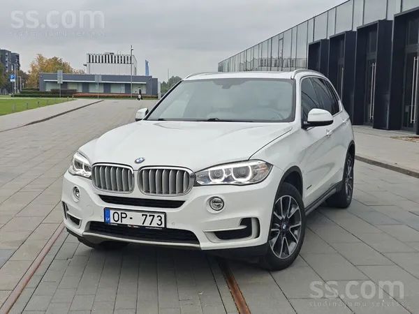 BMW X5 2016, 3.0 benzīns, Automāts, SUV/Apvidus, Balts — Latvijā