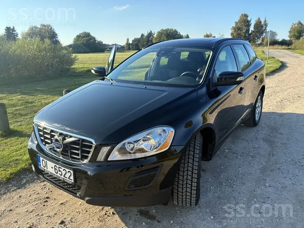 Pirms gada ievests no Vācijas D3 Awd 2.4d 120Kw ir otrs komplekts ar vasaras