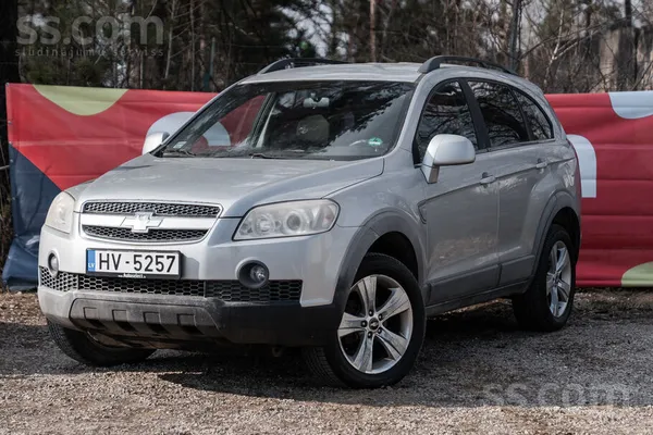 Pārdod Chevrolet Captiva 2007.gada ar 2.4l benzina dzinēju. Izturīgs un funk