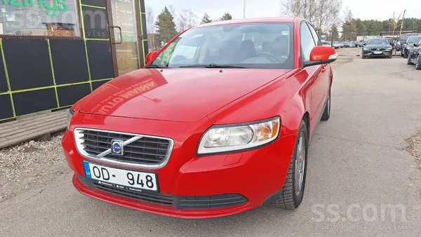 Automāts Volvo S40 2.0 dīzelis 100 kw
Pirmā reģistrācija 18.03.2004 gads