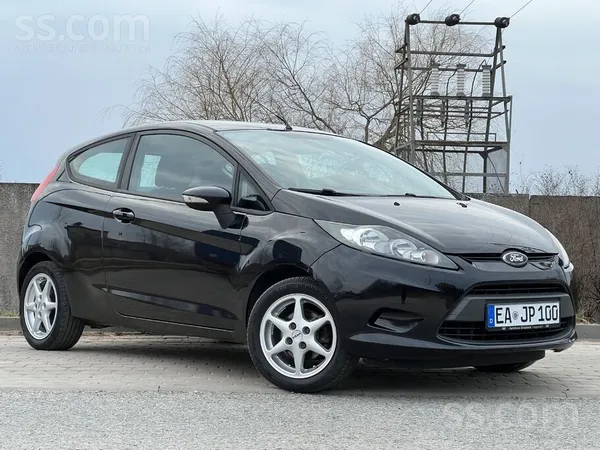 Ford fiesta 4 cilindru benzīna motors 1.25/ 60kw.
Ļoti ekonomisks, mazs un