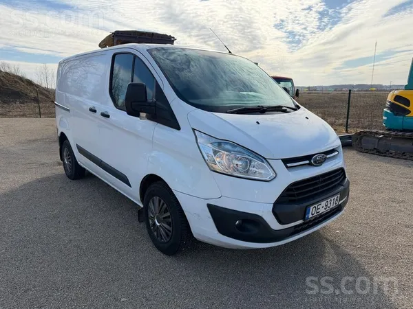 Ford Pārdodas labs buss ar svaigu apskati. Atvests no H