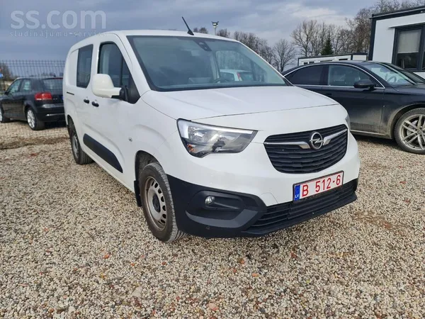 Opel Auto ar Garantiju. Firma pārdod Opel Combo Life Ma