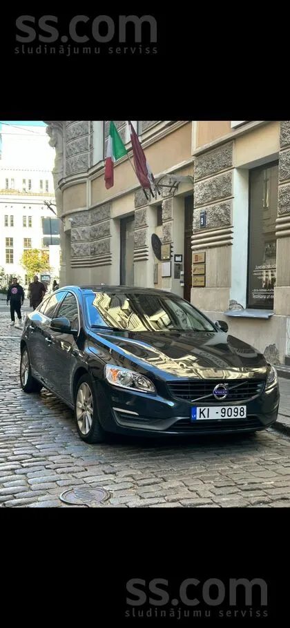 Volvo S60