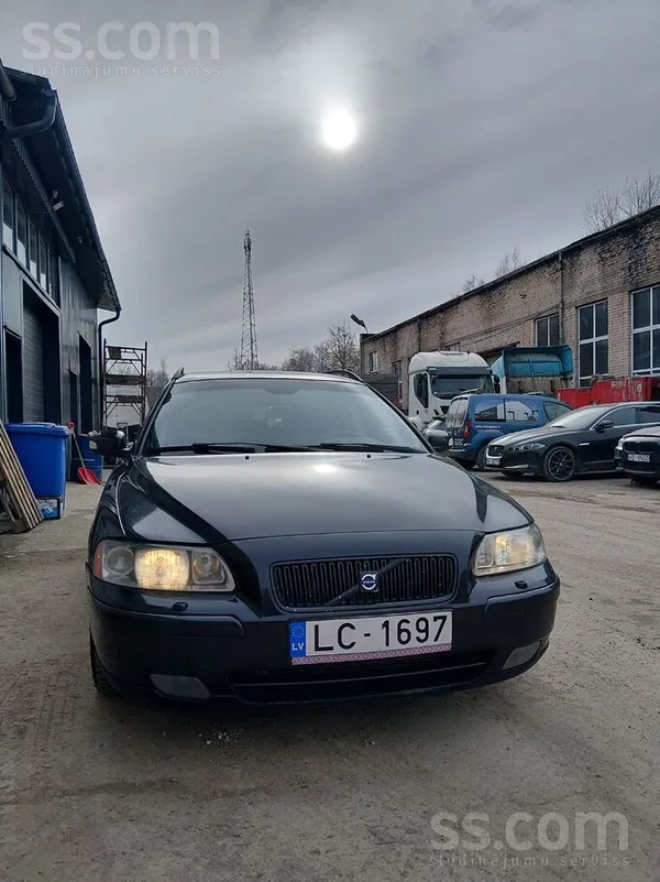Volvo V70