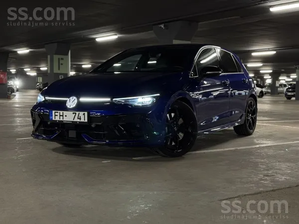 Volkswagen Golf 8 Style 2.0Tdi (150zs) Dolphin Gray krāsā ar automātisko pār
