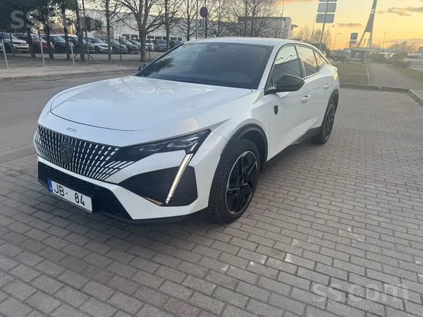 Peugeot Pārdod Peugeot 408Gt. Bagātīgs aprīkojums. Apkopes