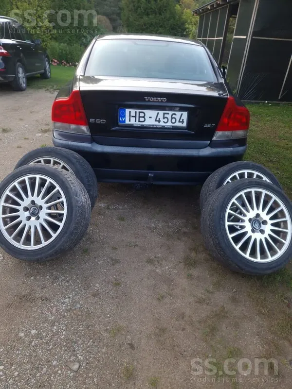 Interesentus zvanīt uz norādīto telefona nr.