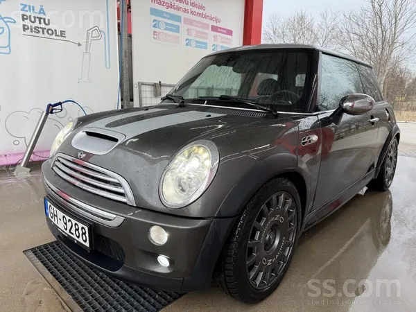 Mini Cooper S, 1, 6benz. , 125kw, automāts, ziemas-vasaras riepas. OZ r17 vi