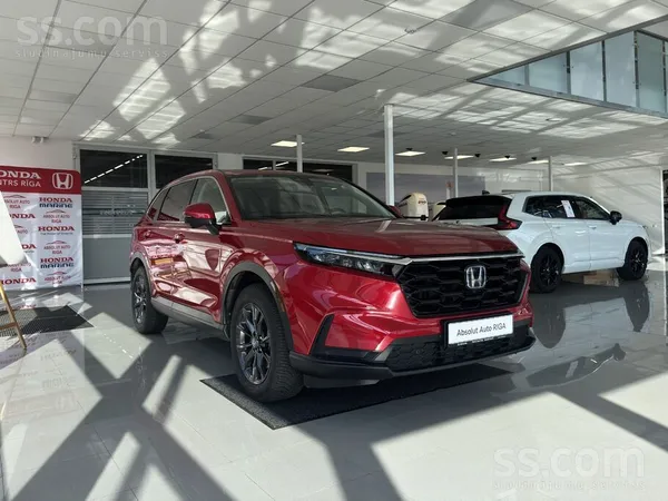 Pārdodam mazlietotu Honda Cr-V pilnpiedziņas hibrīdu ar nelielu nobraukumu -