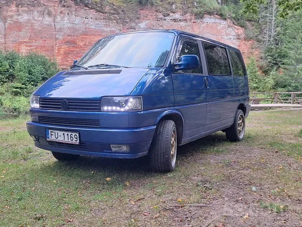 Syncro. 
Sīkāk pa telefonu.
