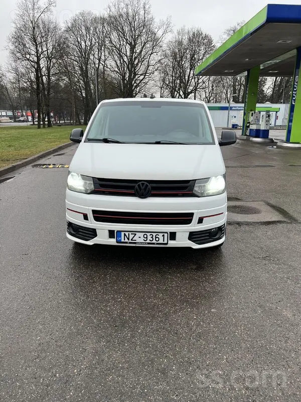 Volkswagen Pārdodas WV T5 Combi .