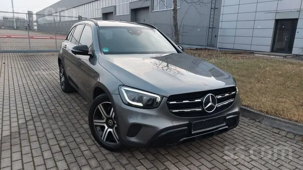 Mercedes Glc 300, 4Matic, 245 Zs