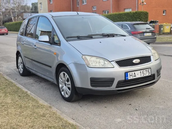 Pārdod Ford Focus C-Max labā tehniskā un vizuālā stāvoklī. Auto ir ērts, pra