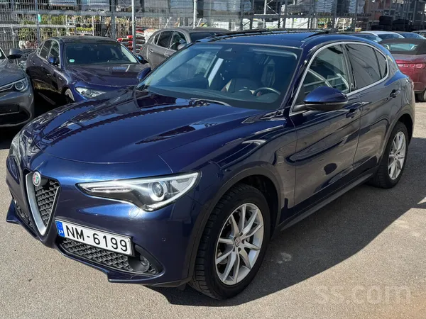 Alfa-Romeo Alfa Romeo Stelvio 2.2 Jtd Q4 210Hp, Q4 pilnpiedzi