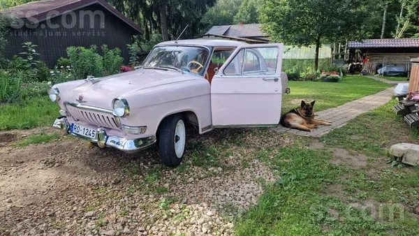 Restaurēts Gaz M21.
Piešķirs vēsturiskais status. 
Tehnisko apskati veiksi