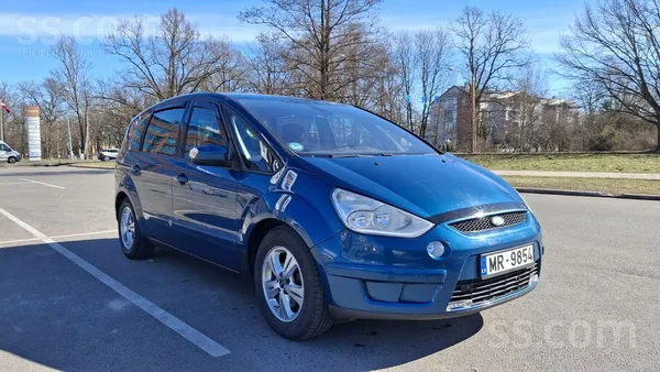 Ford S-Max