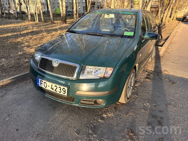 Продаю Škoda Fabia 1.2 бензин.
Техосмотр до 24.11.2026.
Экономичный и над